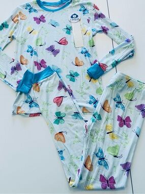 Kids' Butterfly Print BambooSet - White with Multicolor Butterflies